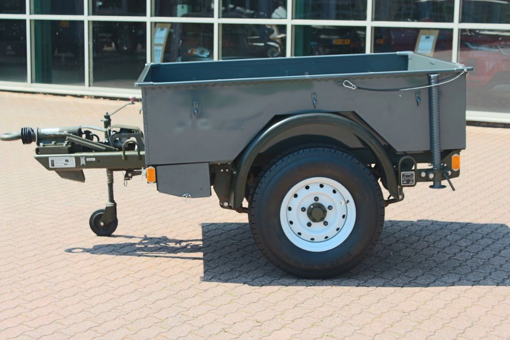 Land Rover Defender 2005