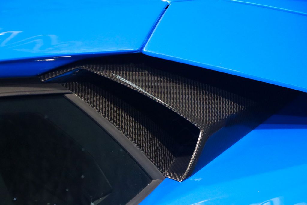 Lamborghini Aventador 2022