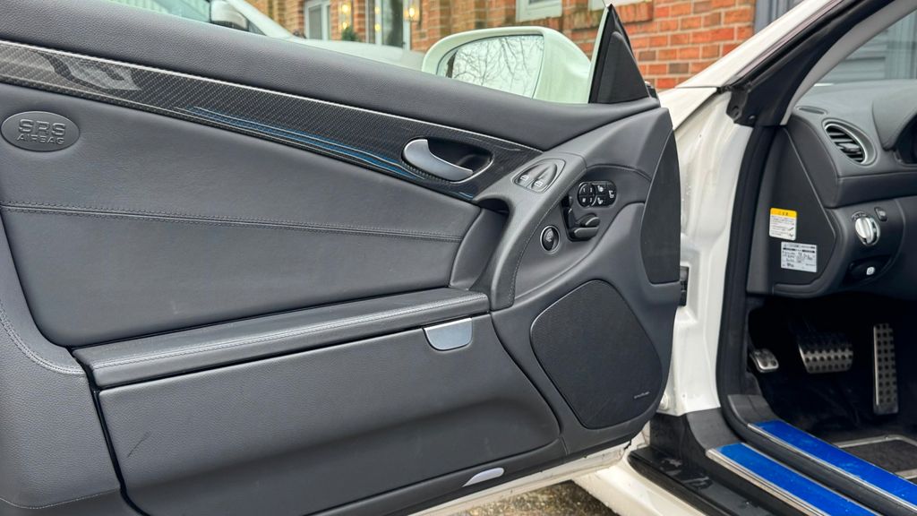 Mercedes-Benz SL 63 AMG 2008