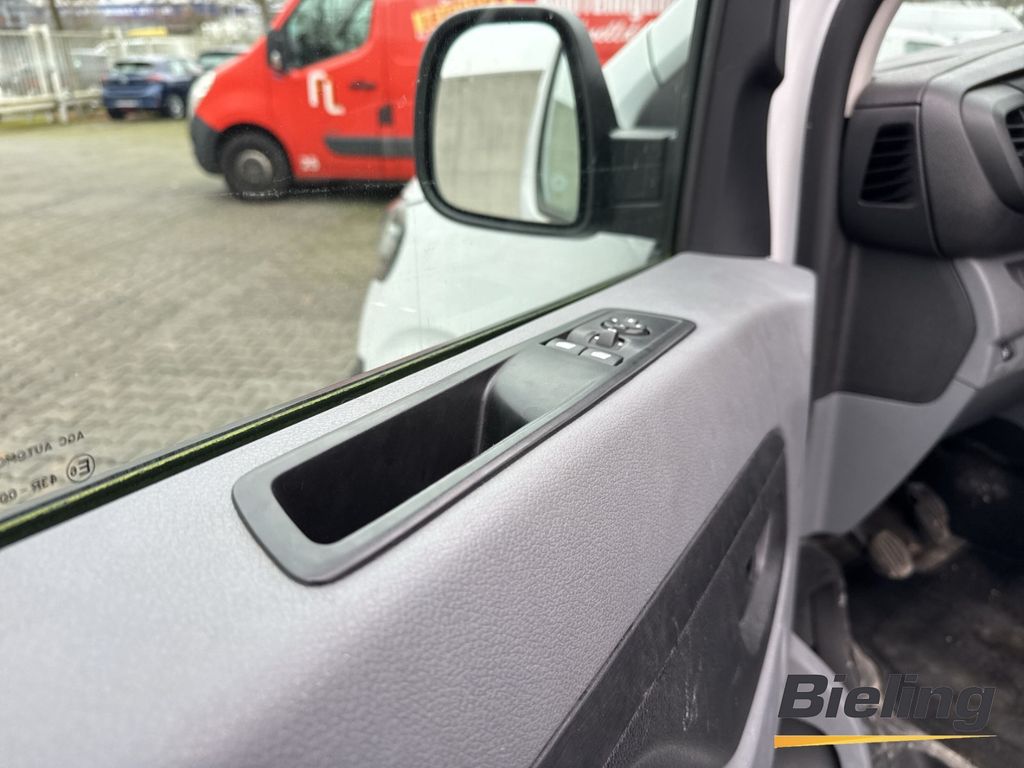 Opel Vivaro 2023
