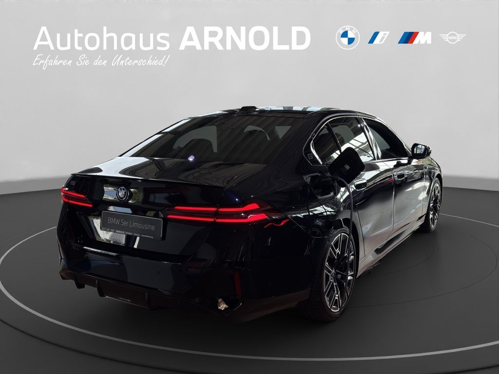 BMW i5 2025