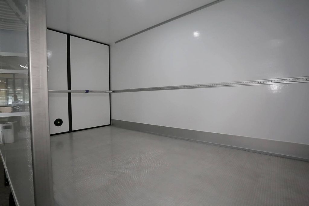 Maxus eDeliver 9 2023