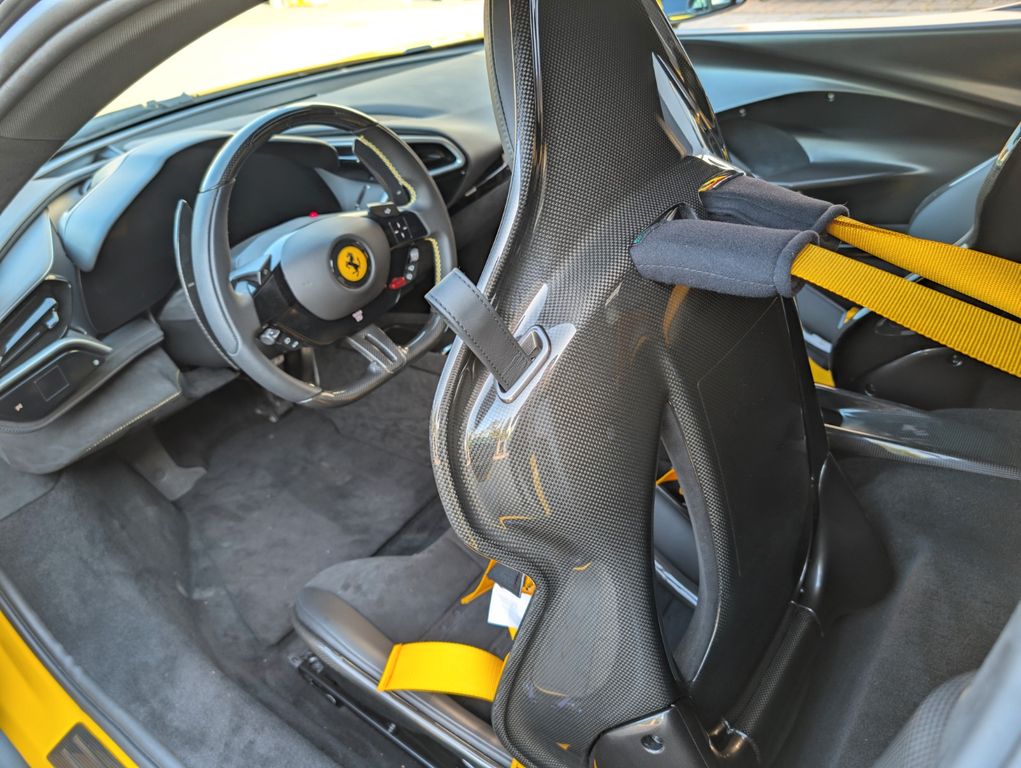 Ferrari 296 GTB 2023