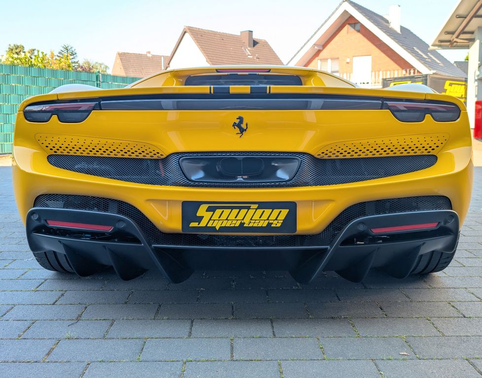 Ferrari 296 GTB 2023