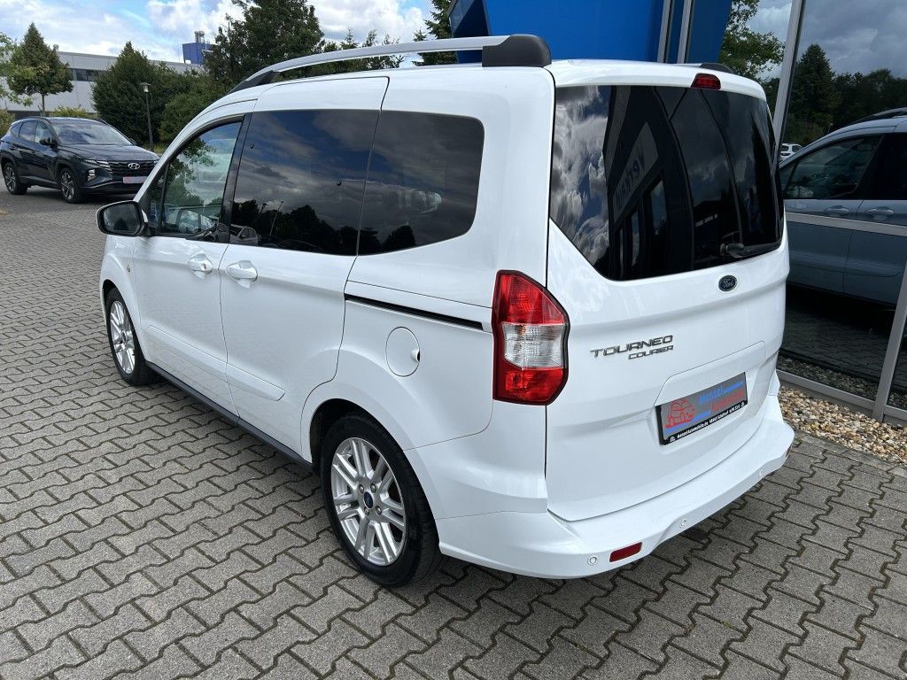 Ford Tourneo Courier 2020