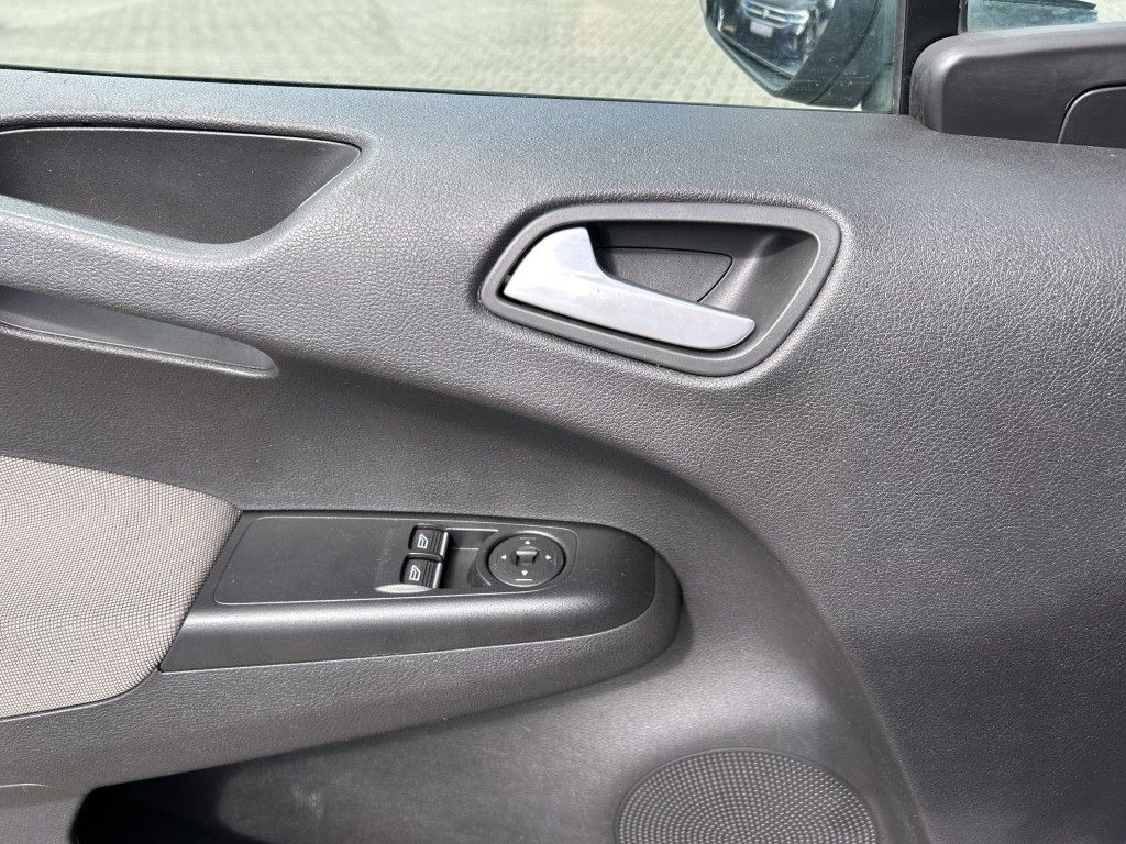 Ford Tourneo Courier 2020