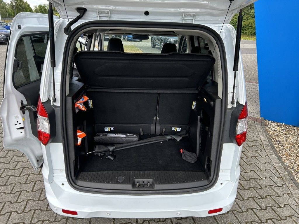 Ford Tourneo Courier 2020