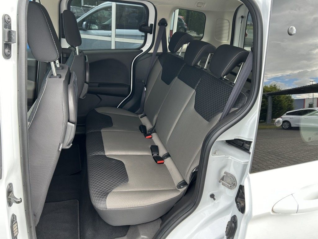 Ford Tourneo Courier 2020