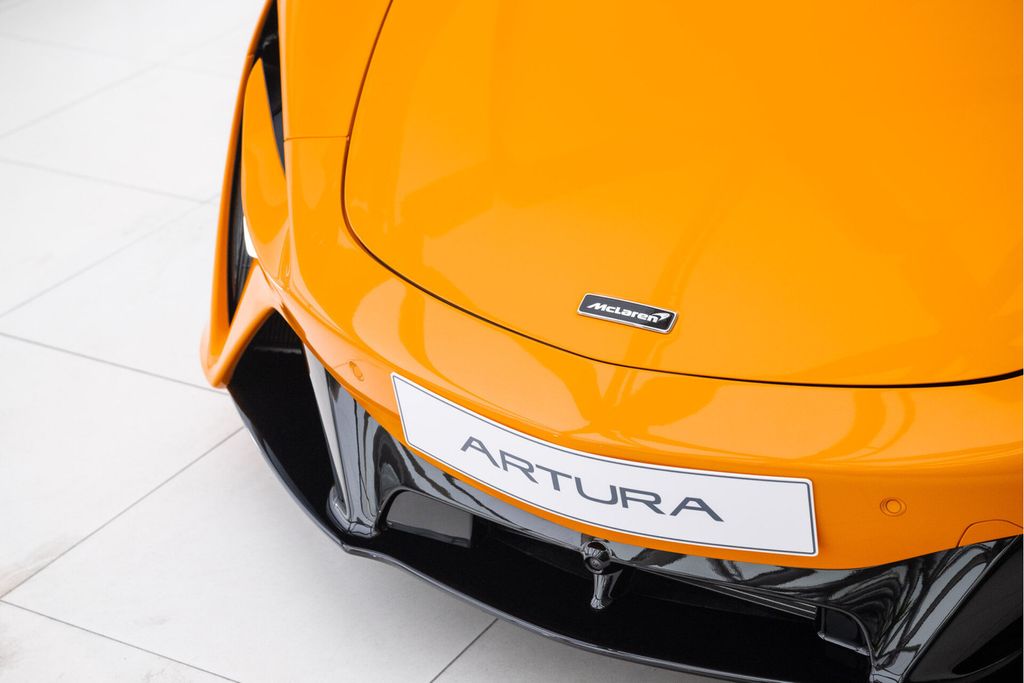 McLaren Artura