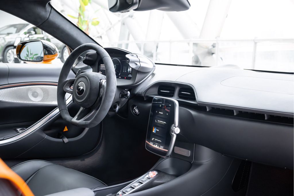 McLaren Artura
