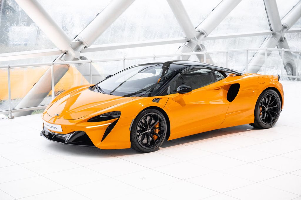 McLaren Artura