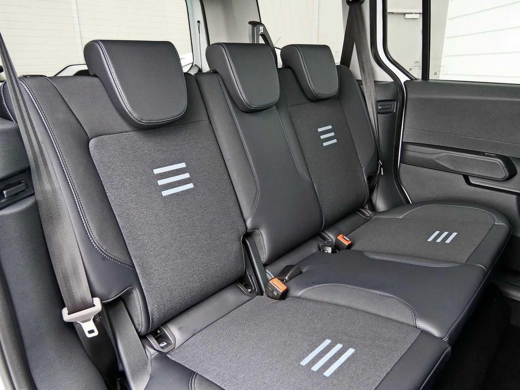 Ford Tourneo Courier 2025