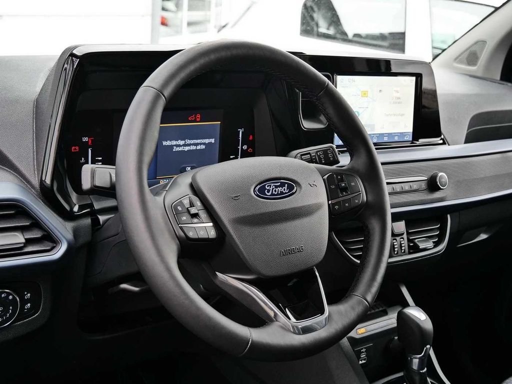 Ford Tourneo Courier 2025