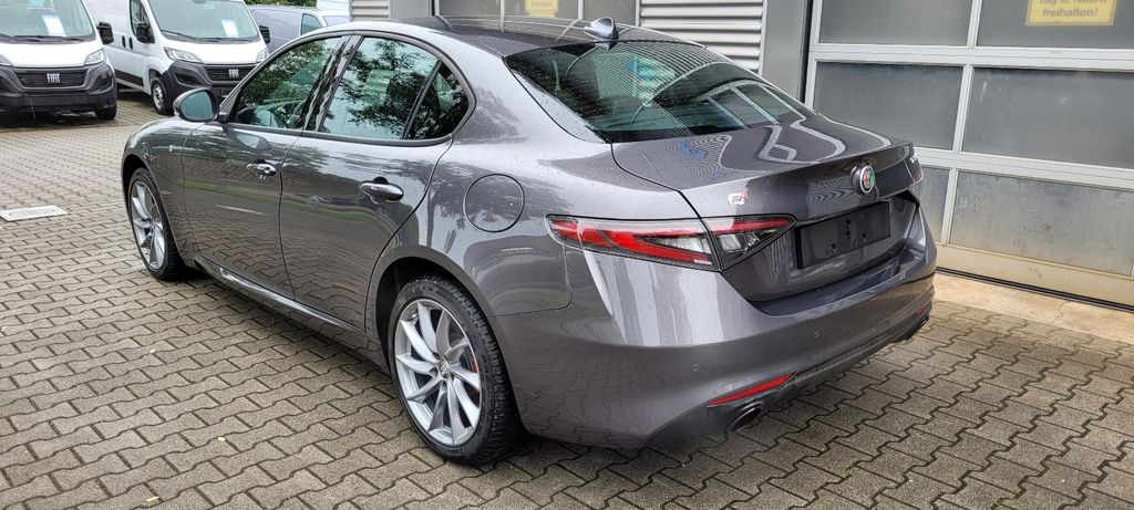 Alfa Romeo Giulia 2023