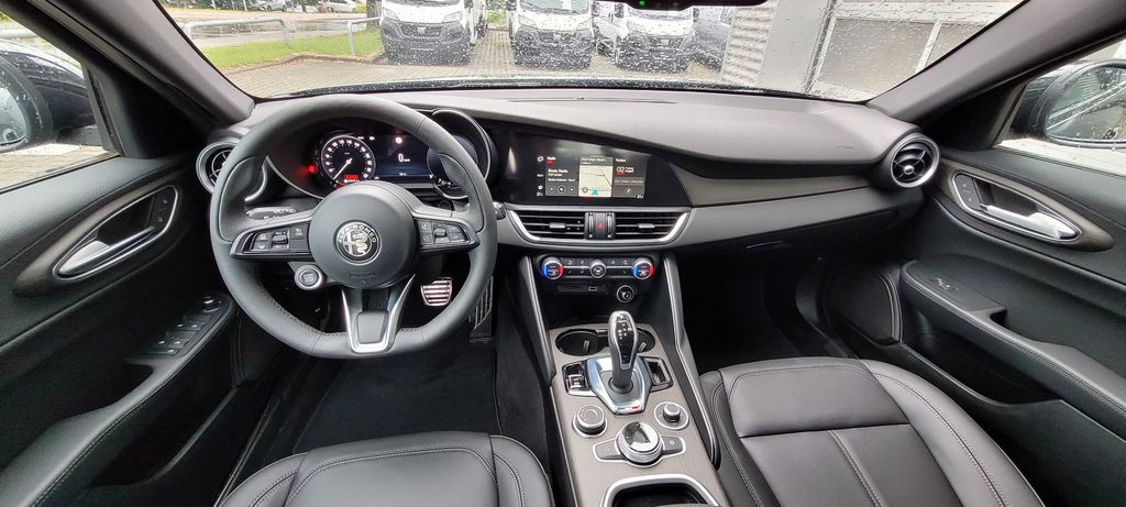 Alfa Romeo Giulia 2023