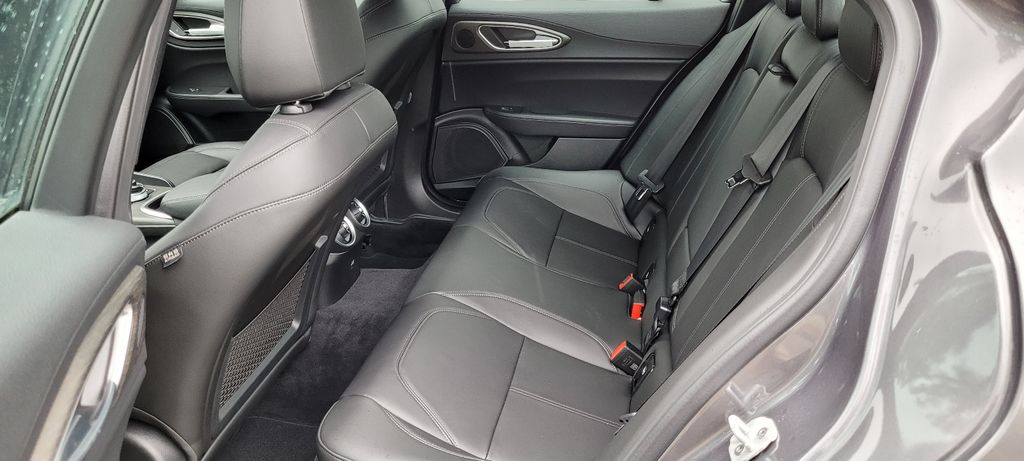 Alfa Romeo Giulia 2023