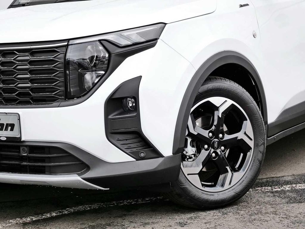 Ford Tourneo Courier 2025