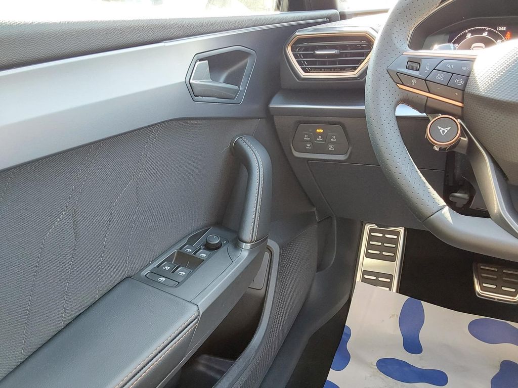 Cupra Leon 2025