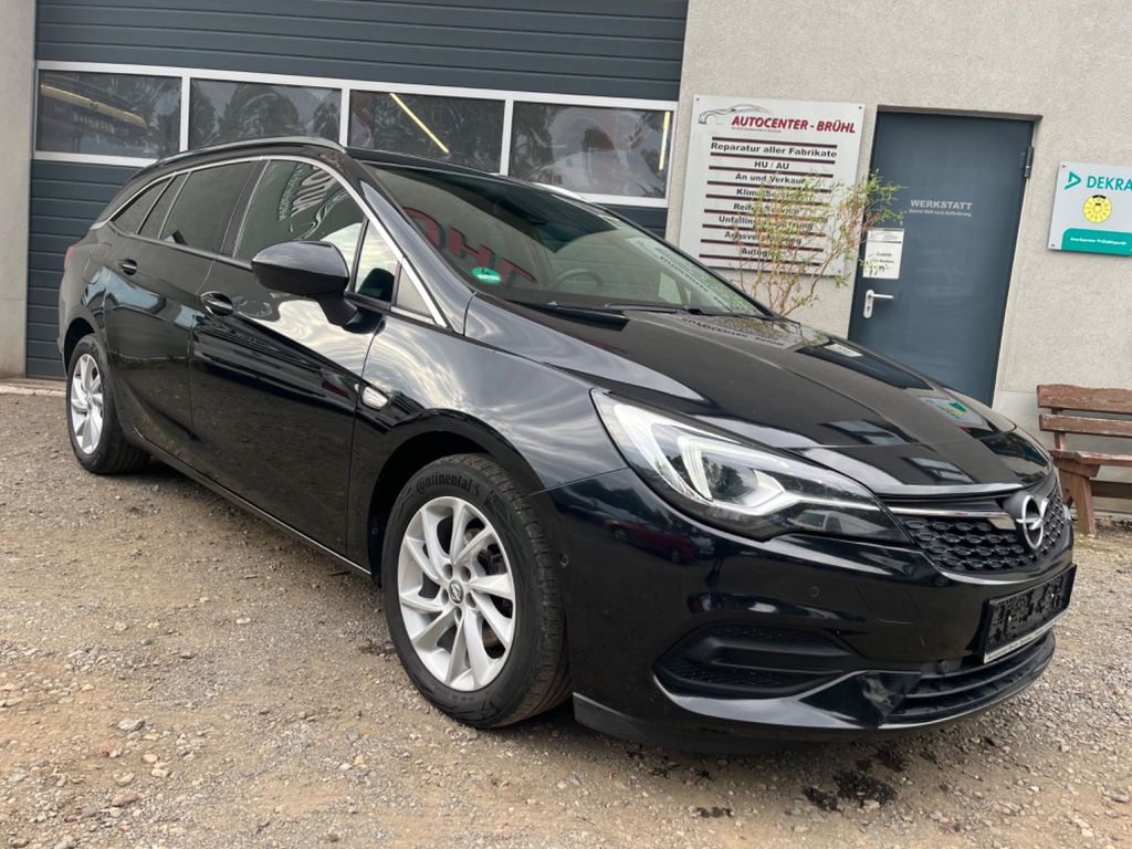Opel Astra 2021