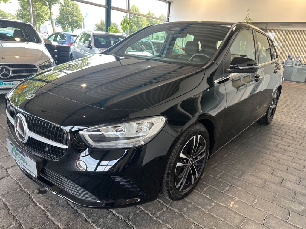 Mercedes-Benz B 200 2023