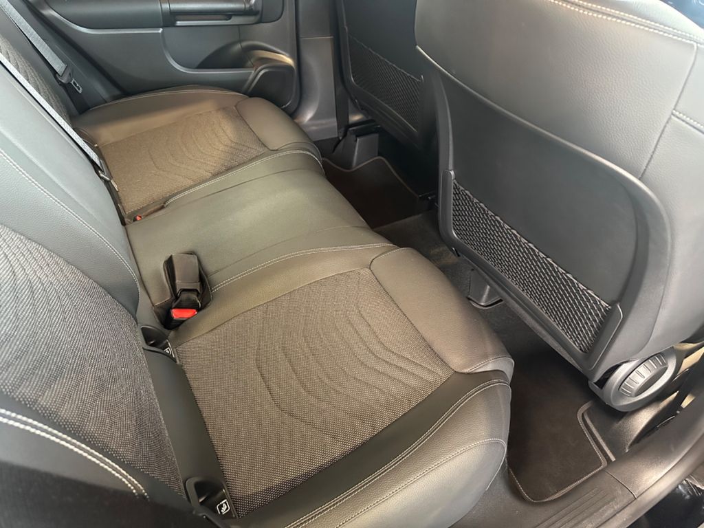 Mercedes-Benz B 200 2023