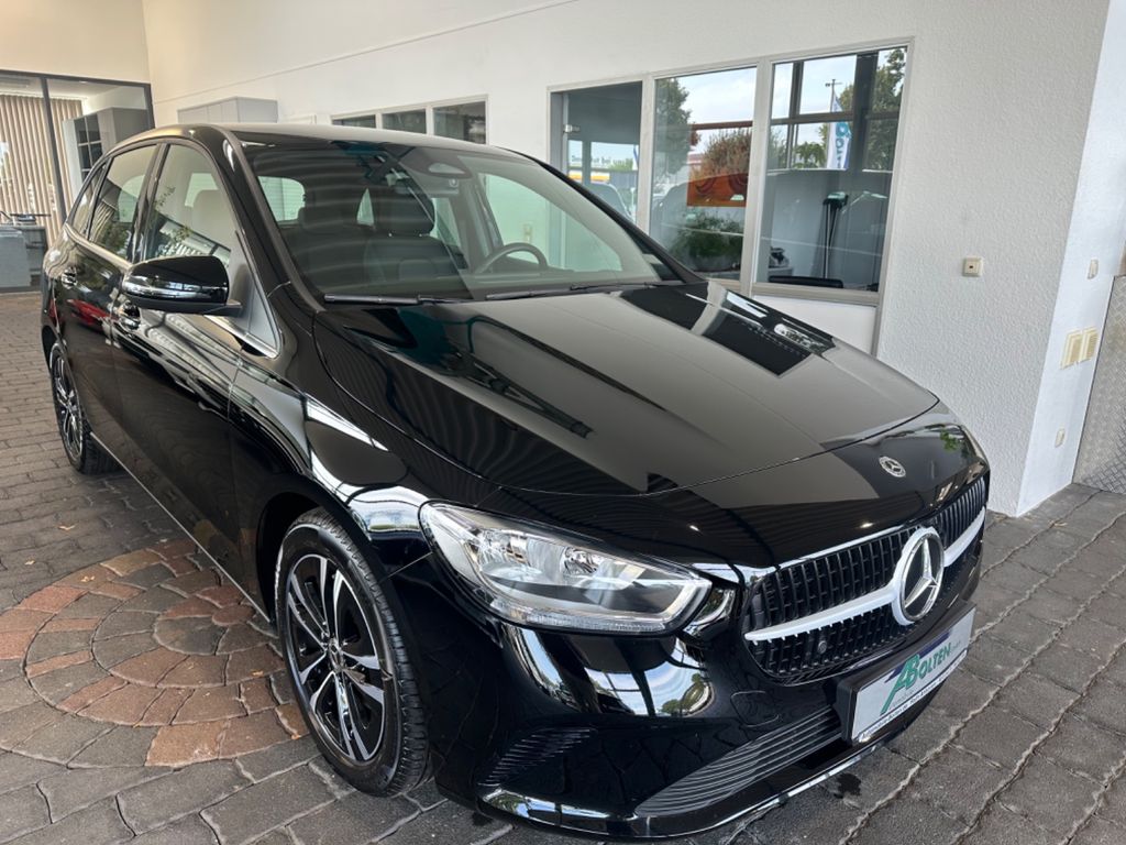 Mercedes-Benz B 200 2023