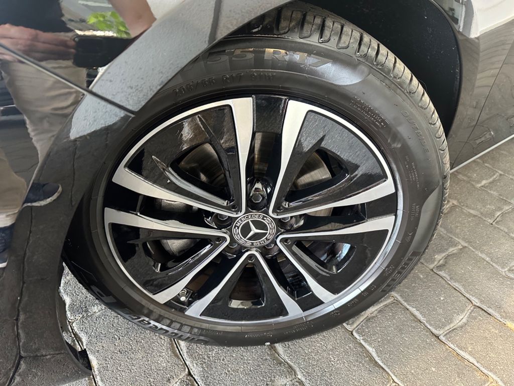 Mercedes-Benz B 200 2023