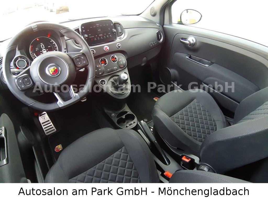 Abarth 595 2021