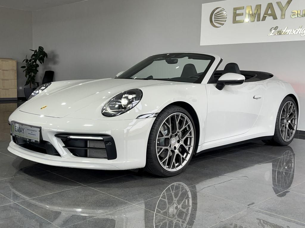 Porsche 992 2023