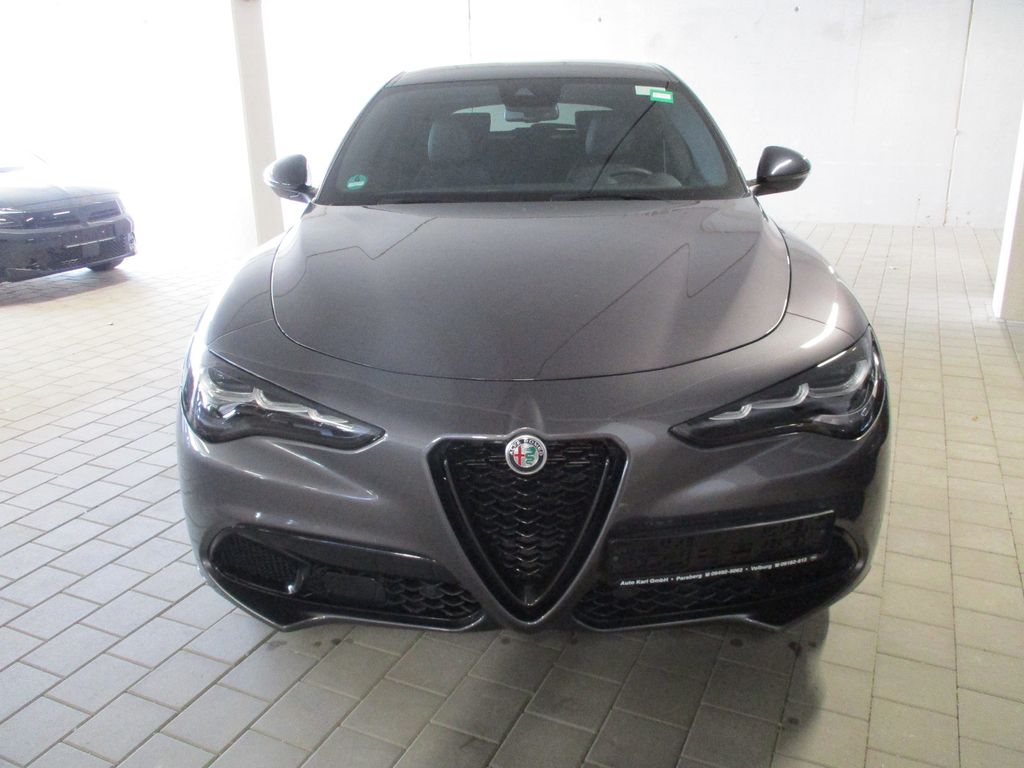Alfa Romeo Stelvio 2024