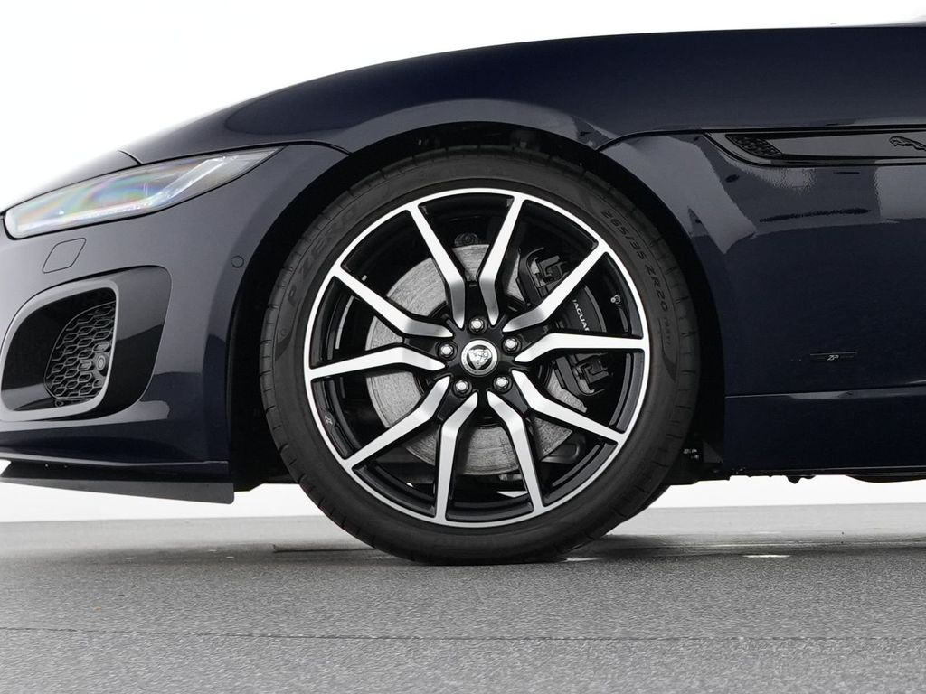 Jaguar F-Type 2024