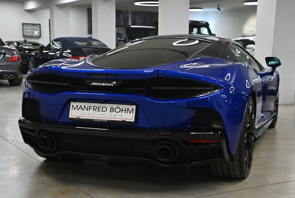 McLaren GT 2023