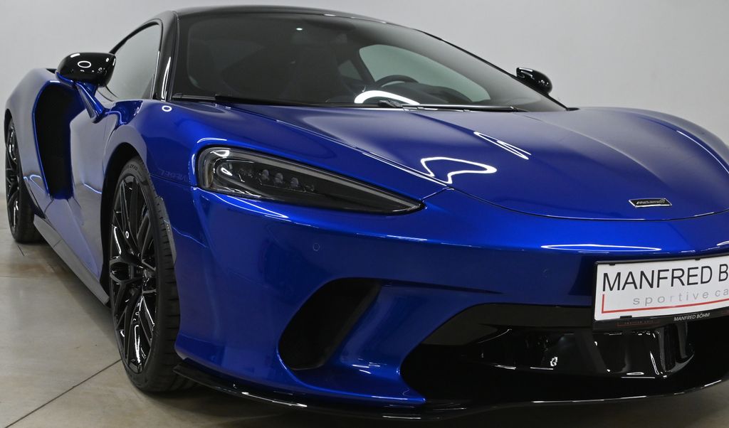 McLaren GT 2023