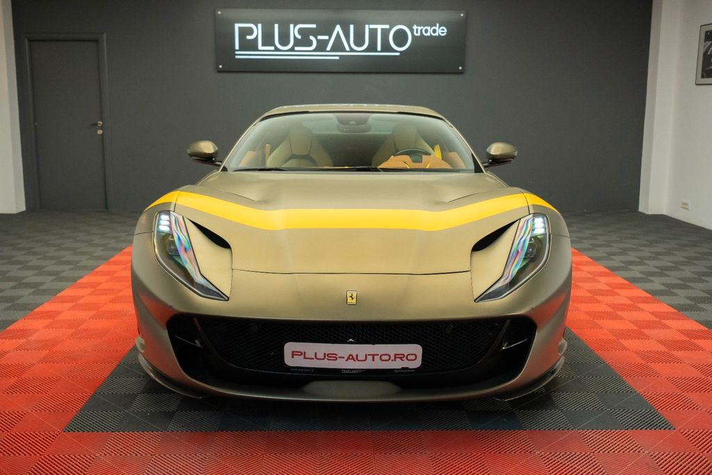 Ferrari 812 2023