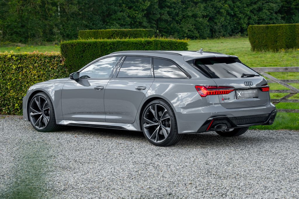 Audi RS6 2024