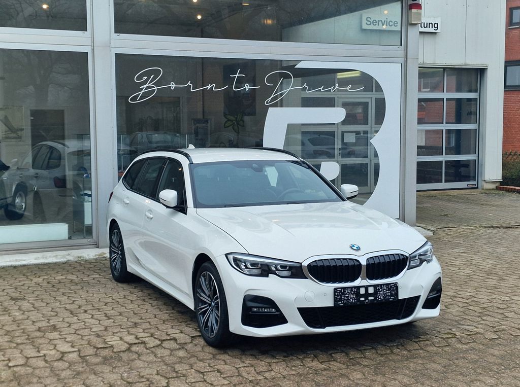 BMW 330 2021