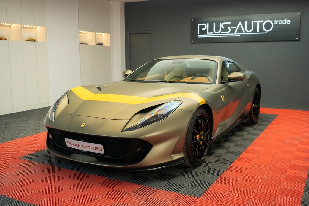 Ferrari 812 2023