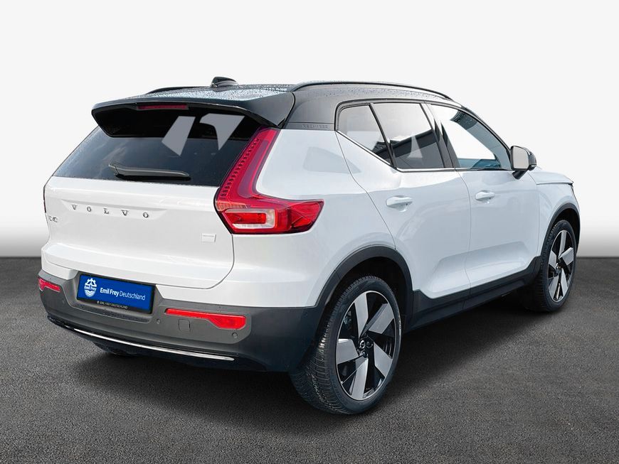Volvo XC40 2024