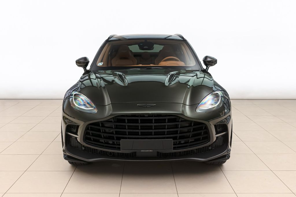 Aston Martin DBX 2023