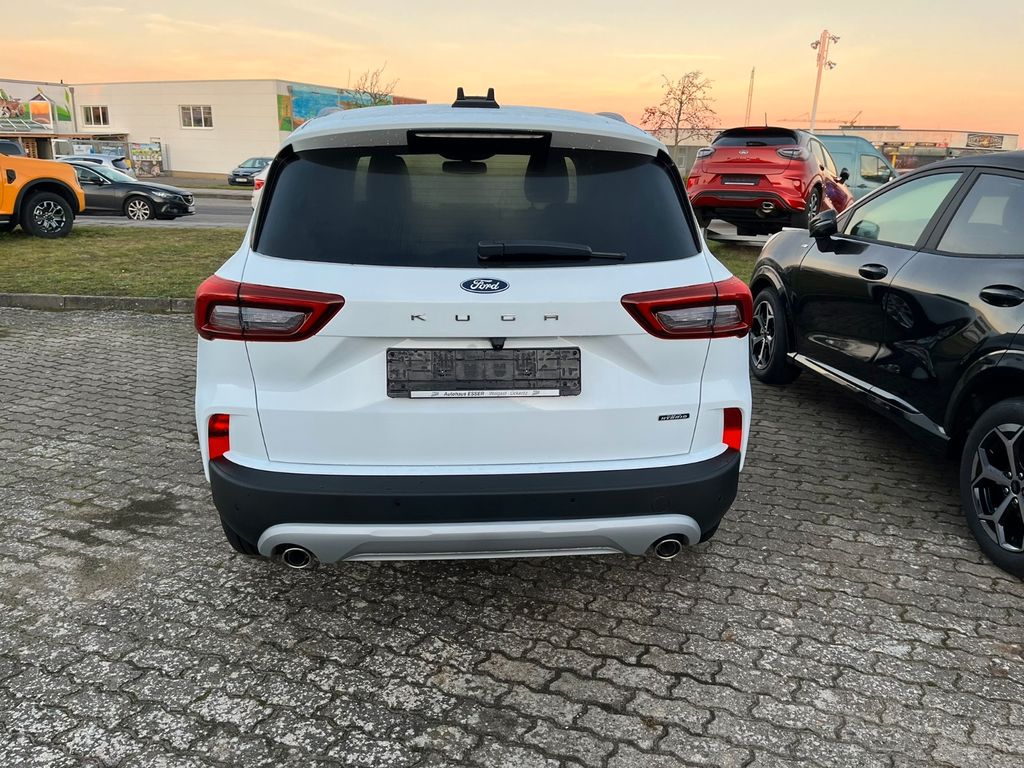 Ford Kuga 2025
