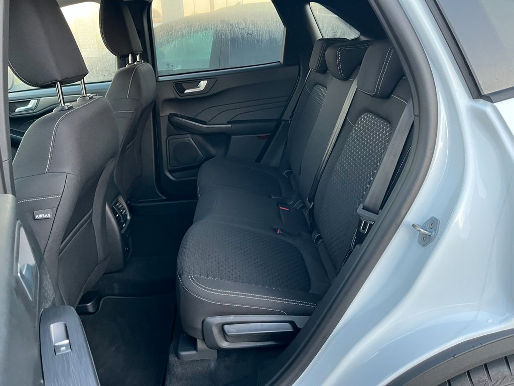 Ford Kuga 2025
