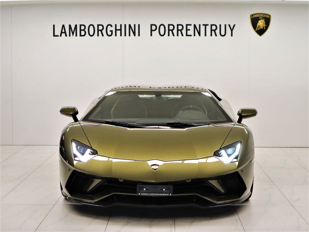 Lamborghini Aventador 2022