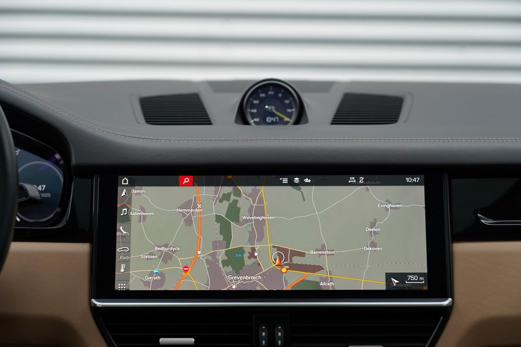 Porsche Cayenne 2020