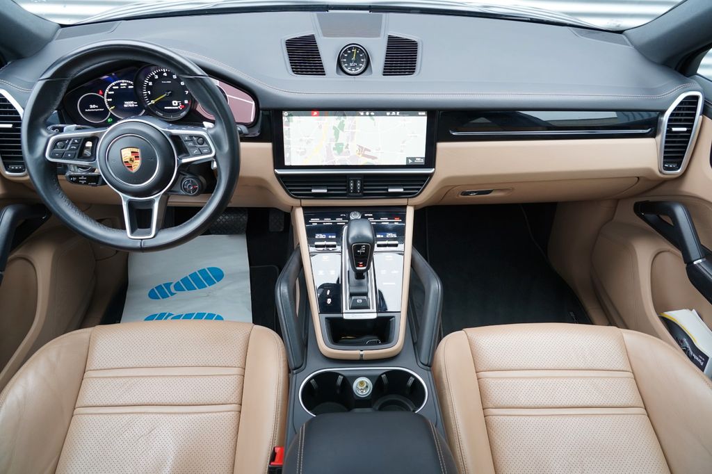 Porsche Cayenne 2020