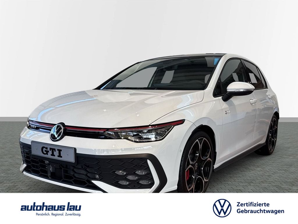 Volkswagen Golf 2025