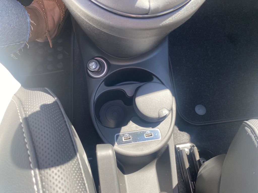 Fiat 500C 2023
