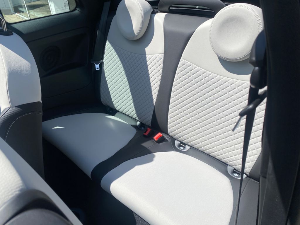 Fiat 500C 2023