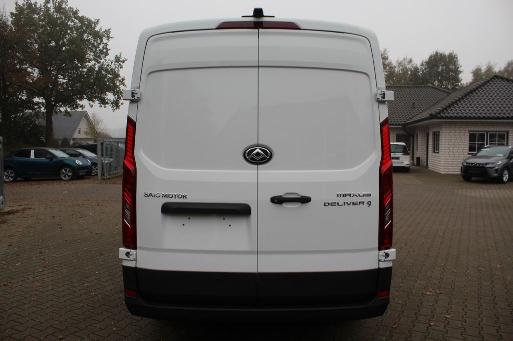Maxus Deliver 9