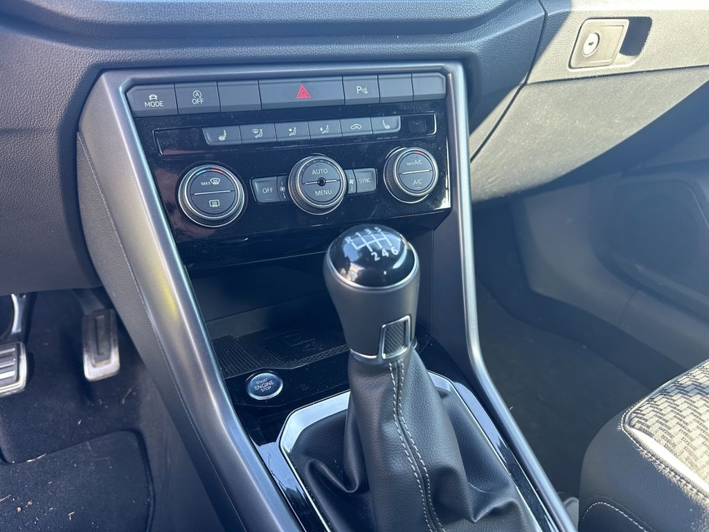 Volkswagen T-Roc 2021