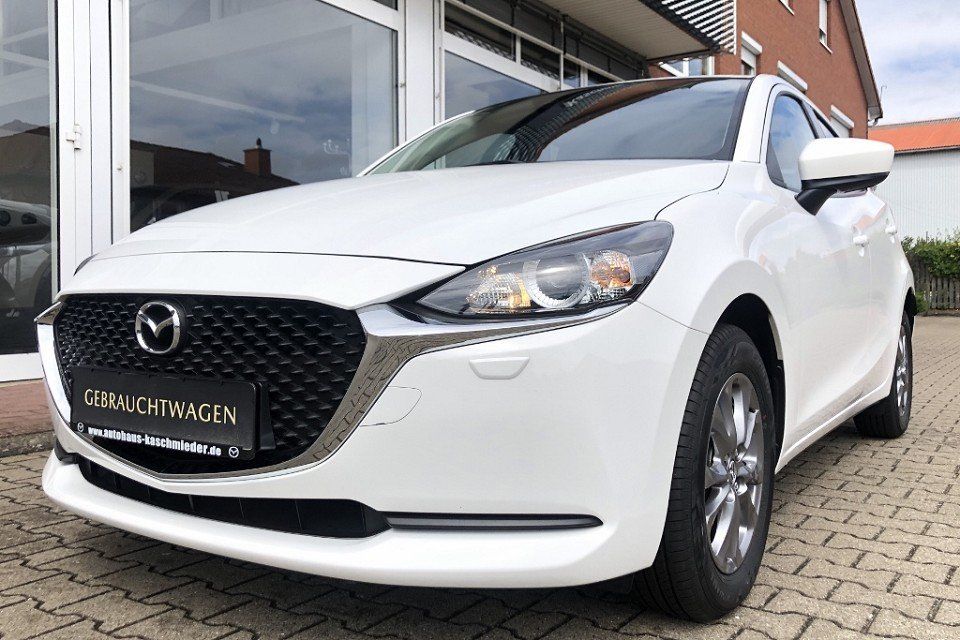 Mazda 2 2022